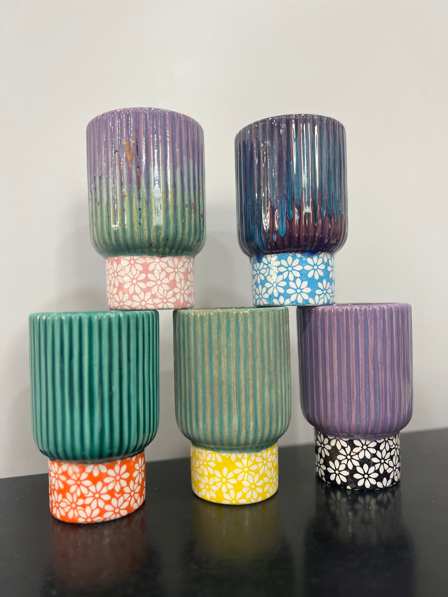 Retro Cocktail Cup - yellow daisy