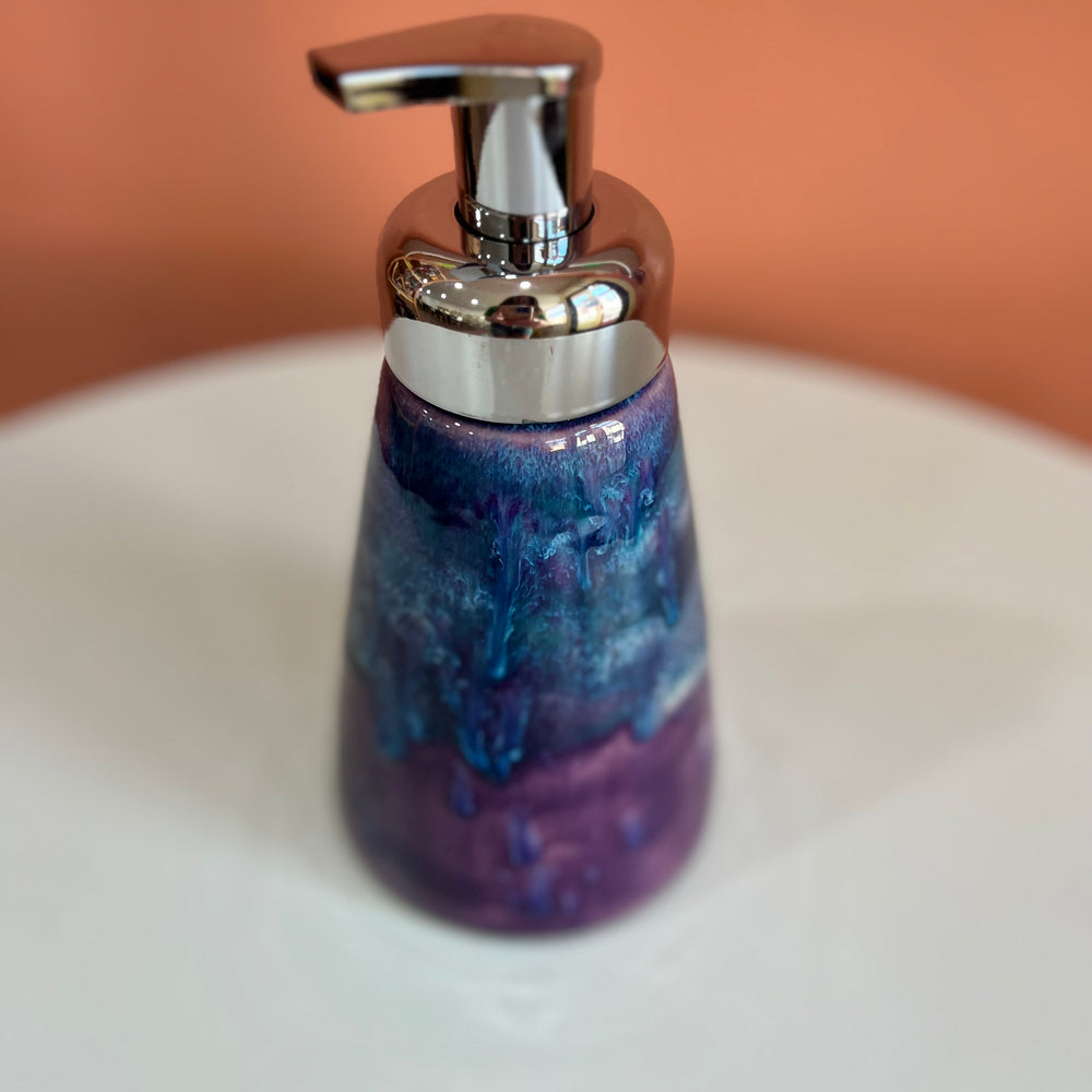 
                      
                        Purple Haze  Foam Soap Dispensern
                      
                    