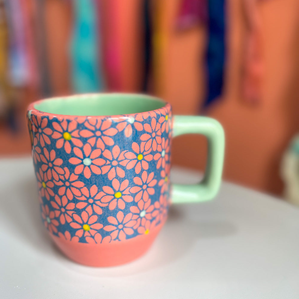 Retro floral mug - Kayla