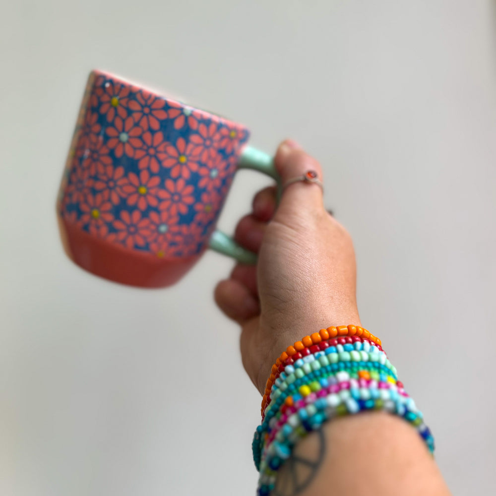 Retro floral mug - Kayla