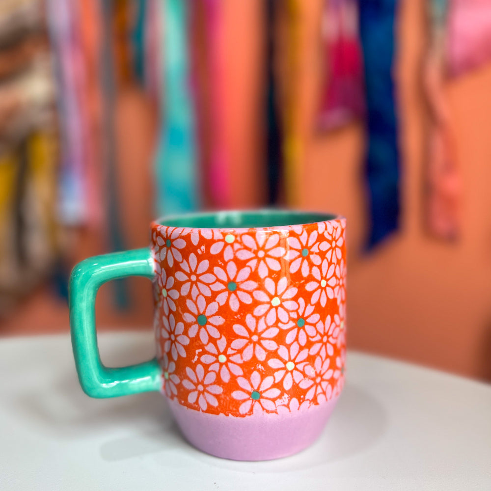 Retro floral mug - Alana