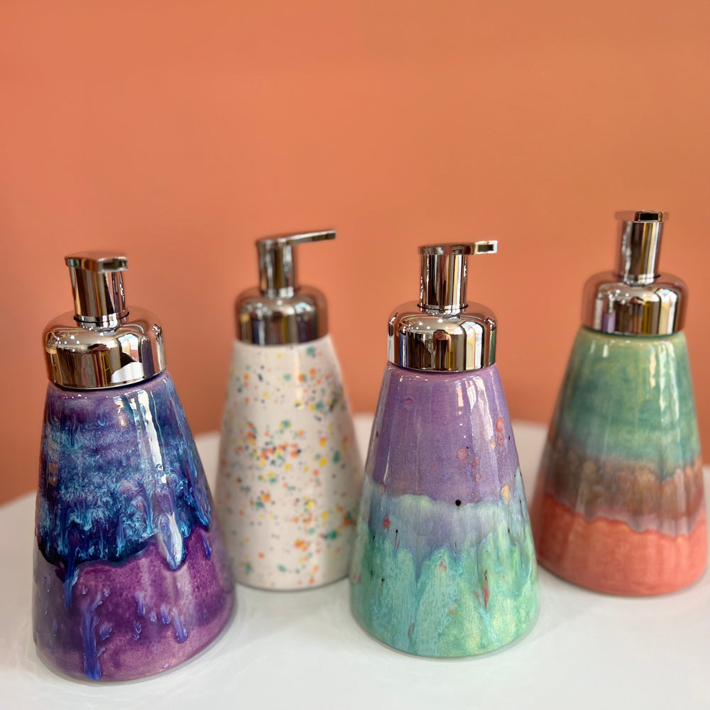 
                      
                        Purple Haze  Foam Soap Dispensern
                      
                    