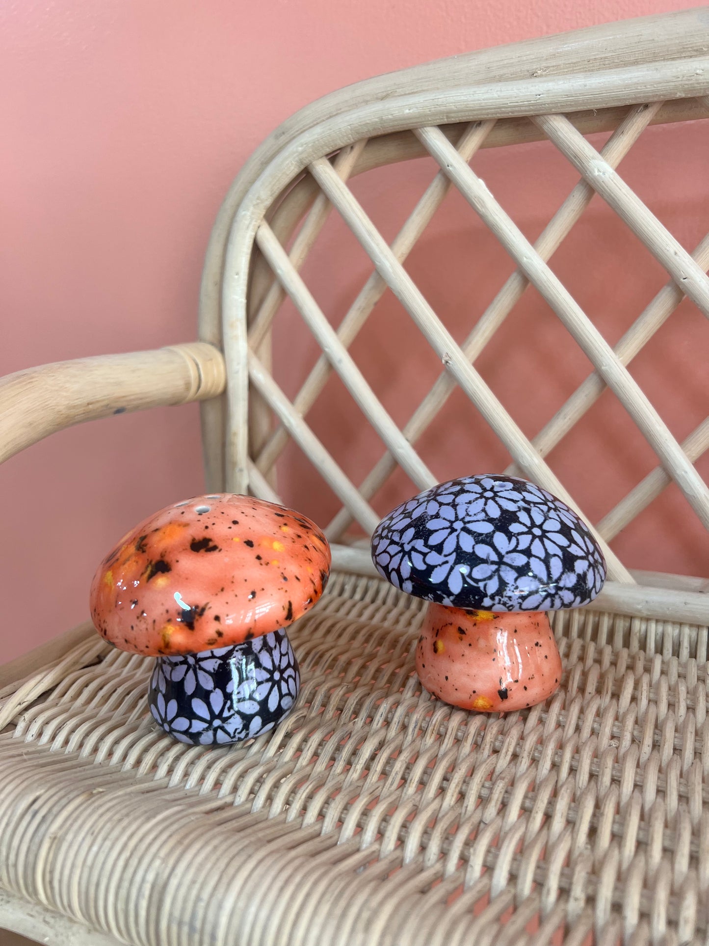 Black // orange  Daisy Mushroom Salt and Pepper shakers